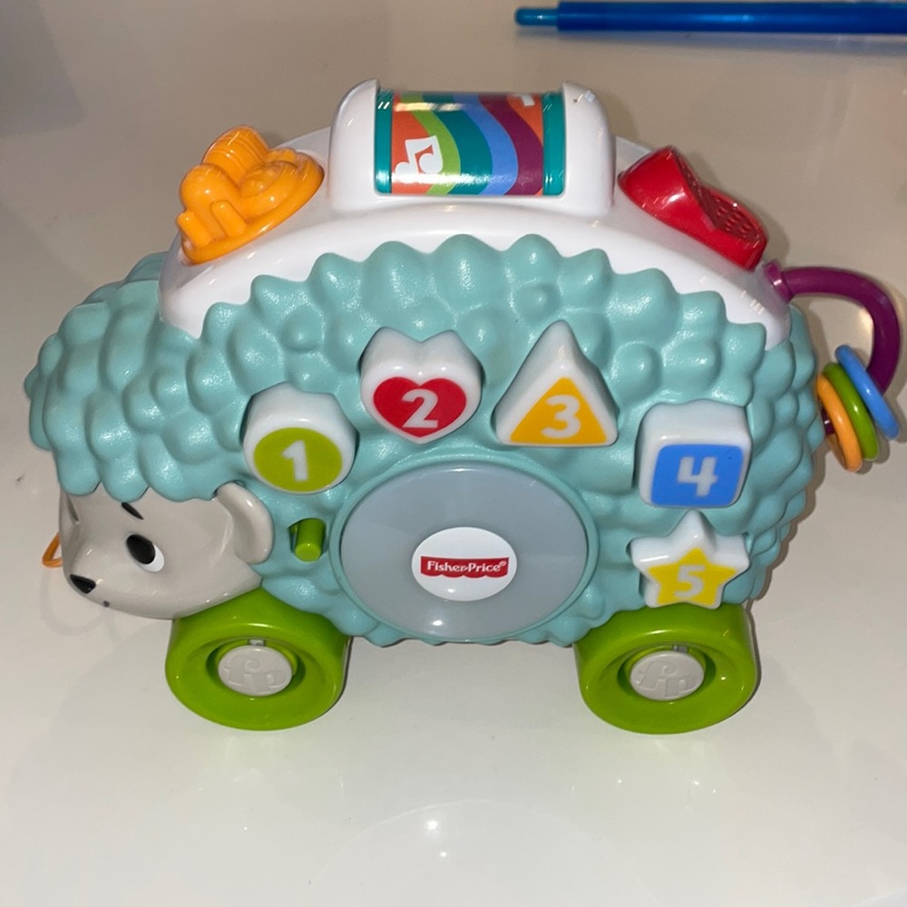 Linkimals happy shapes hedge hog